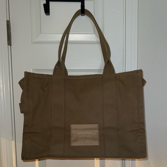 Marc Jacobs The Canvas Large Tote Bag - Picture 2 of 6